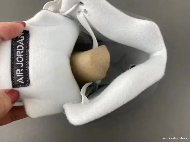 Rep LUCY 136027-005 Retro Wolf Grey 5 Jordan Air 0610